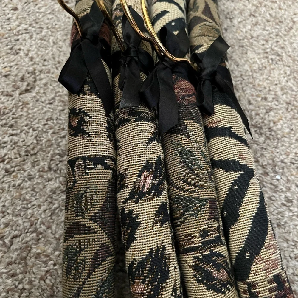 (4-hangers) Vintage canvas hangers